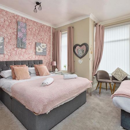 Friends Hotel Блекпул Екстериор снимка